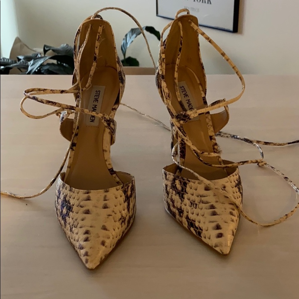 Steve Madden ankle lace up snakeskin pumps